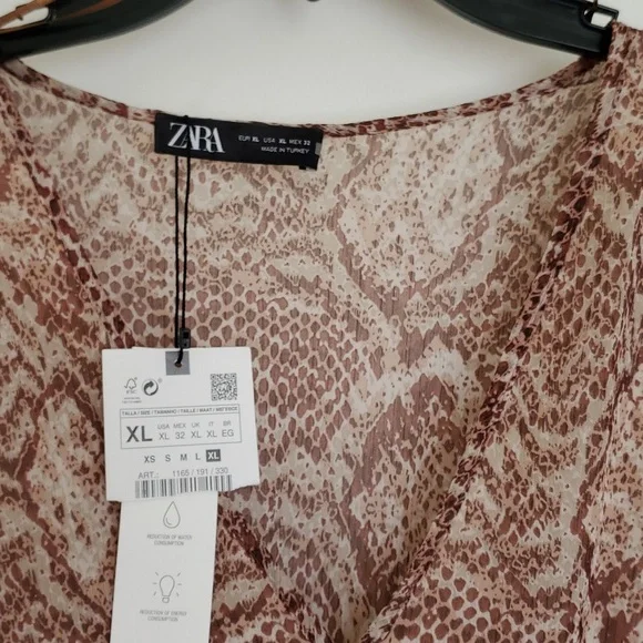 Zara mini dress sz.Xl. - Picture 11 of 11